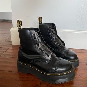 Dr. Martens Sinclair Leather platform worn twice